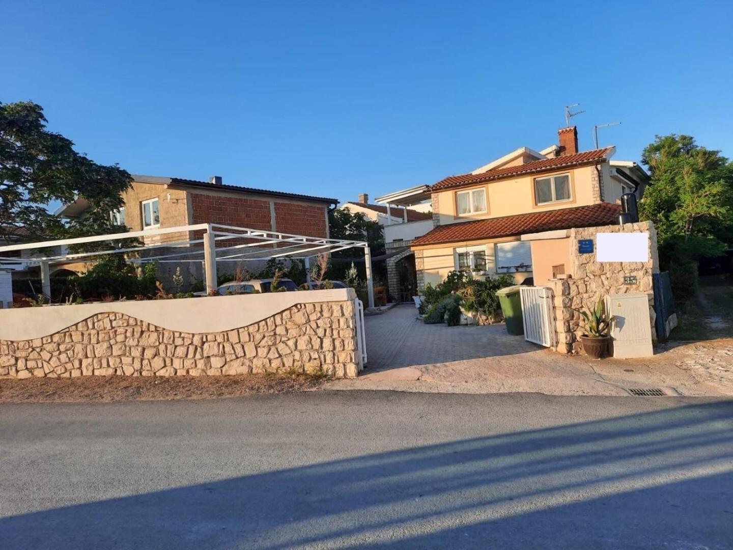 נין Apartments Visnja מראה חיצוני תמונה